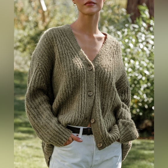 Jenni Kayne Sweaters - NEW Jenni Kayne Cocoon Cardigan Sweater Olive Green Alpaca Wool Blend | size S